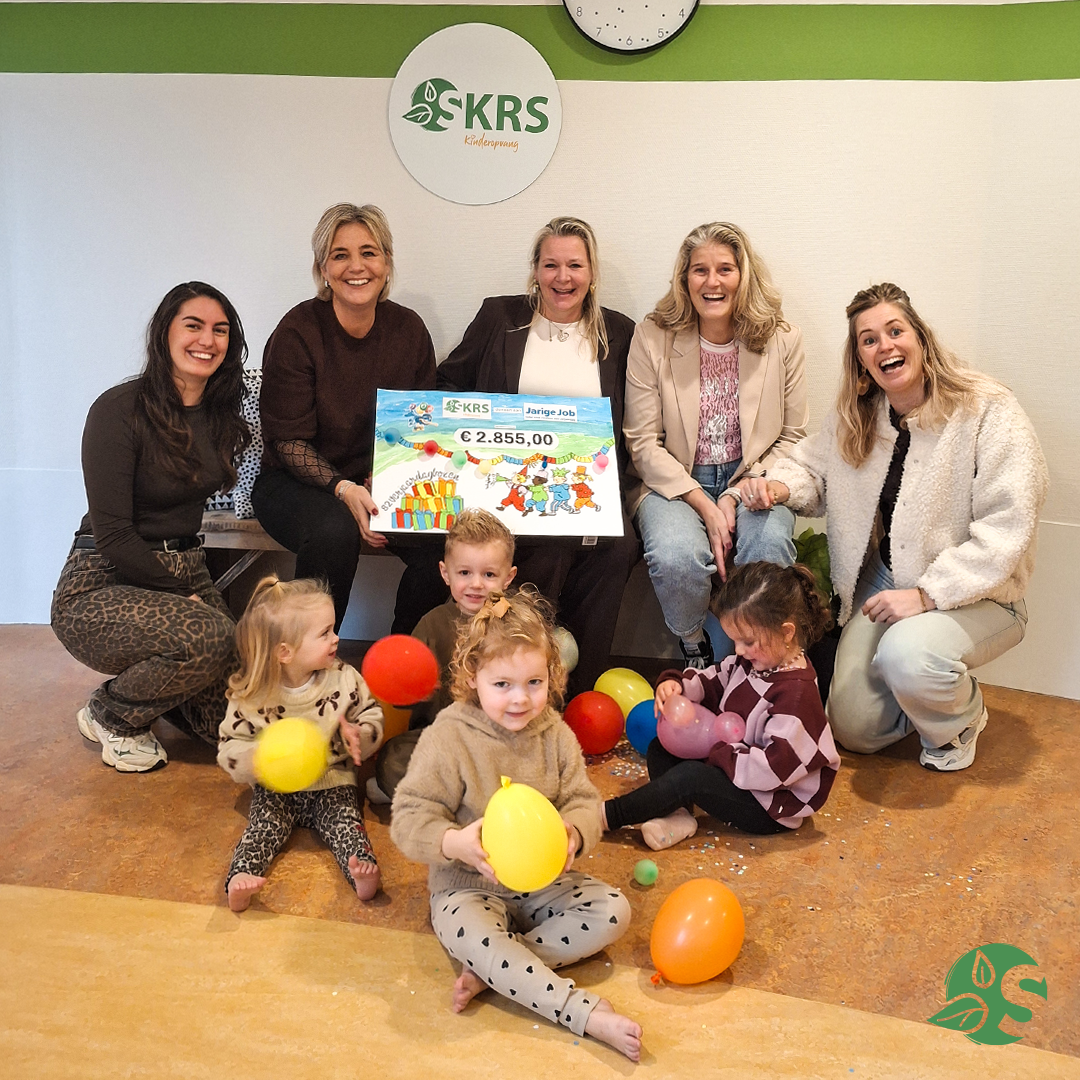 SKRS doet donatie aan Stichting Jarige Job